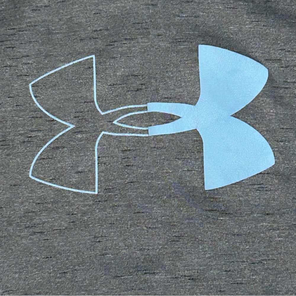 Under Armour hoodie size YLG - Picture 2 of 6